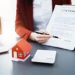 חוזה קניית דירה יד שנייה | עורך דין למקרקעין מור עדה