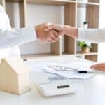 חוזה רכישת דירה מקבלן | עורכת דין מקרקעין מור עדה