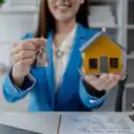 עסקת קומבינצייה - עורכת דין מומחית למקרקעין מור עדה חיפה ותל אביב